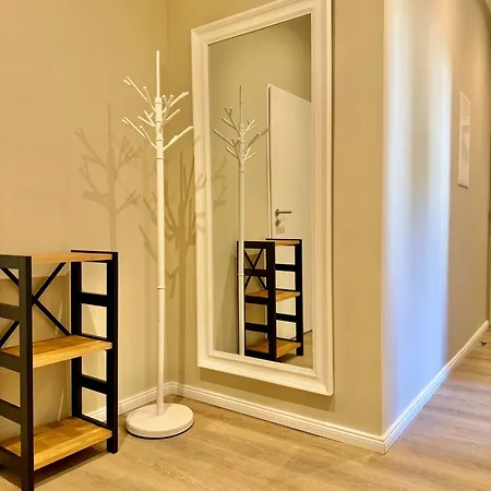 Apartment Lichtdurchflutetes Design-apartment U39-1 Niederdorla