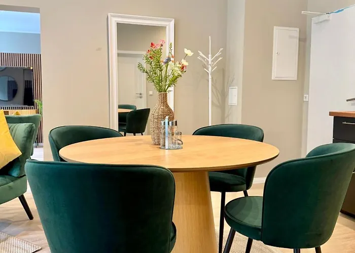 Apartment Lichtdurchflutetes Design-apartment U39-1 Niederdorla