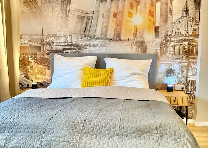 Lichtdurchflutetes Design-apartment U39-1 Apartment *