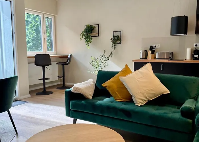 Lichtdurchflutetes Design-apartment U39-1 Apartment *